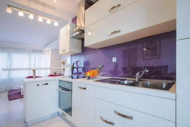 Stylish Suburb Apartment With Private Parking And Wi-Fi In Residential Area Between City Centre And Hidrobaza Beach Pula Croatia