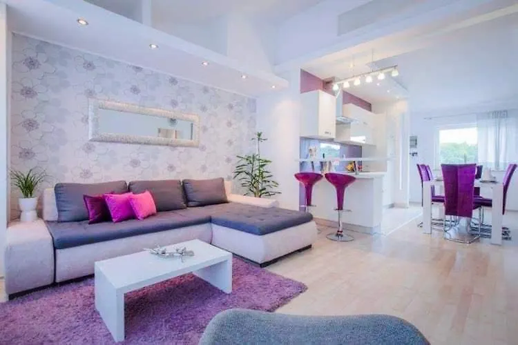 Stylish Suburb Apartment With Private Parking And Wi-Fi In Residential Area Between City Centre And Hidrobaza Beach Pula 0*,