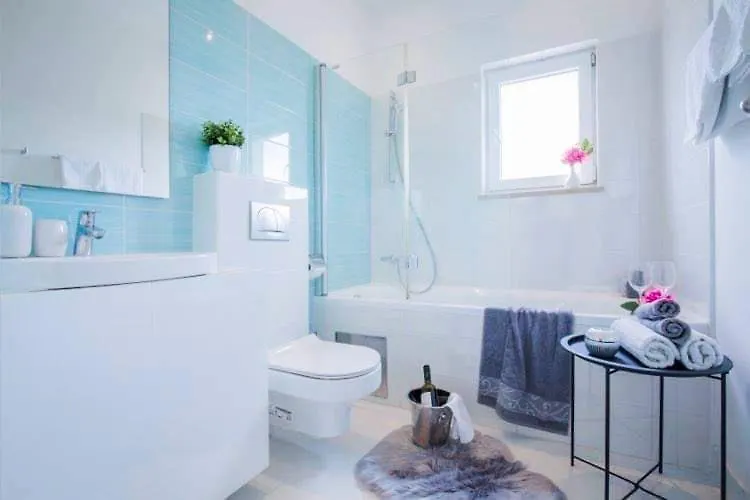 Stylish Suburb Apartment With Private Parking And Wi-Fi In Residential Area Between City Centre And Hidrobaza Beach Pula 0*,