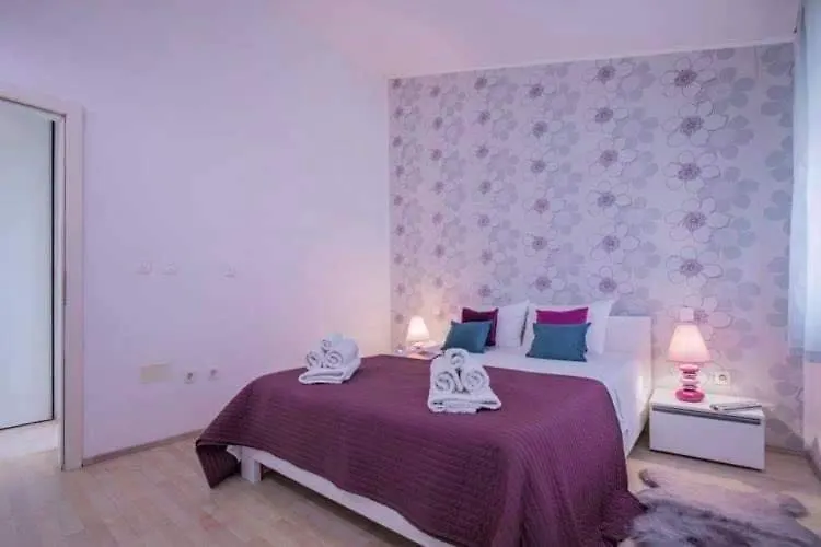Stylish Suburb Apartment With Private Parking And Wi-Fi In Residential Area Between City Centre And Hidrobaza Beach Pula Croatia